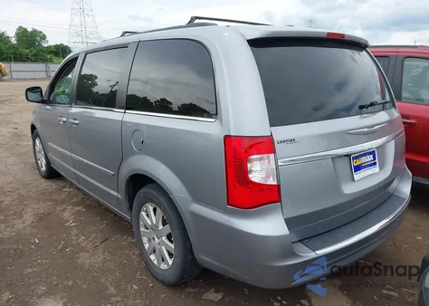 2013 Chrysler Town & Country Touring from USA, damaged, VIN 2C4RC1BG1DR714889